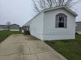 114 Pheasant Run Dr #114, Michigan City, IN