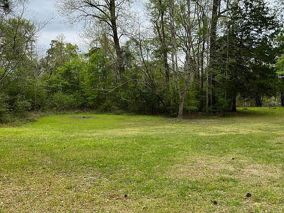 4th image of 107 Private Road 7950