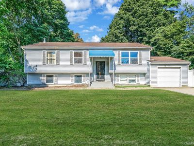 32 Grant Avenue, Brentwood, NY, 11717