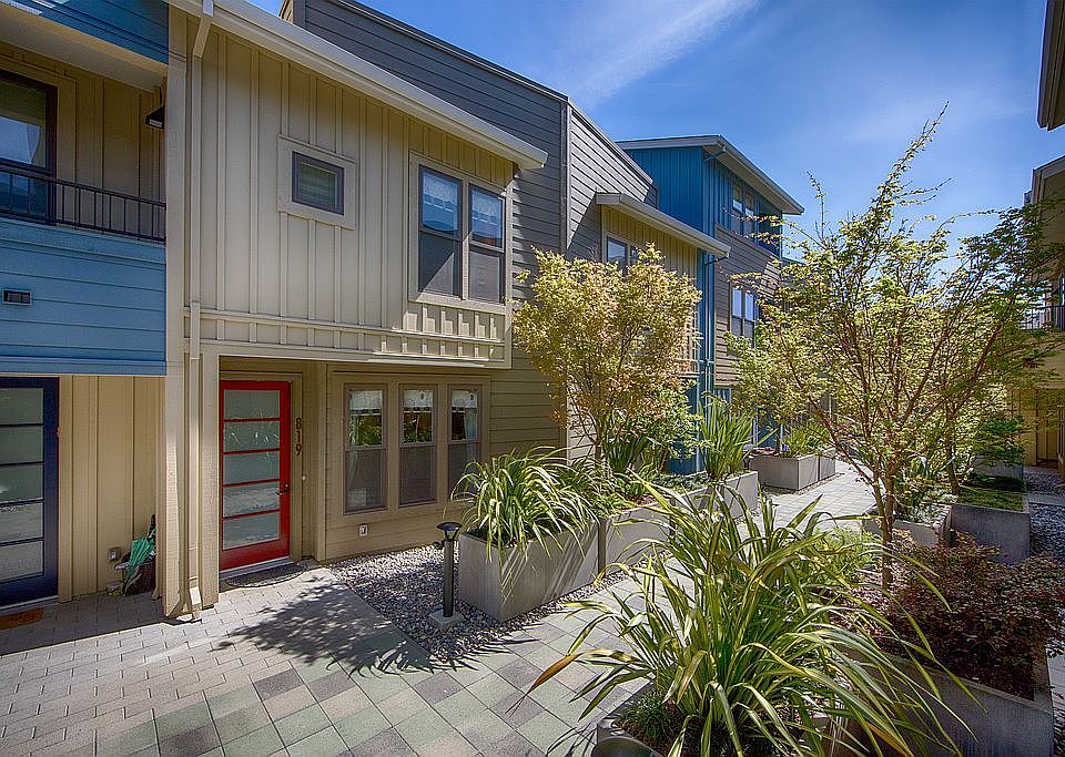 1st image of 819 Altaire Walk