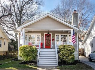 816 N Kenmore St, Arlington, VA 22201