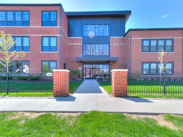 415 Stanton Ave APT 308, Ames, IA 50014