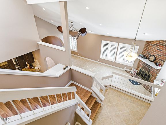 3rd image of 2058 Coleman Ct