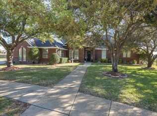 2802 Saint Andrews Cir, Ennis, TX 75119