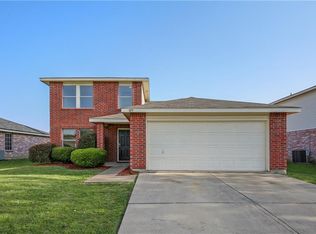 819 Encino Dr, Arlington, TX 76001