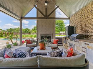 111 Old Base Rd, Aurora, TX 76078