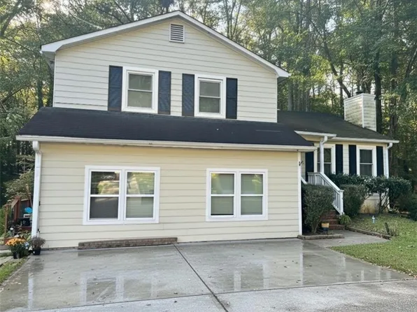 4021 Evelyn Dr, Powder Springs, GA 30127