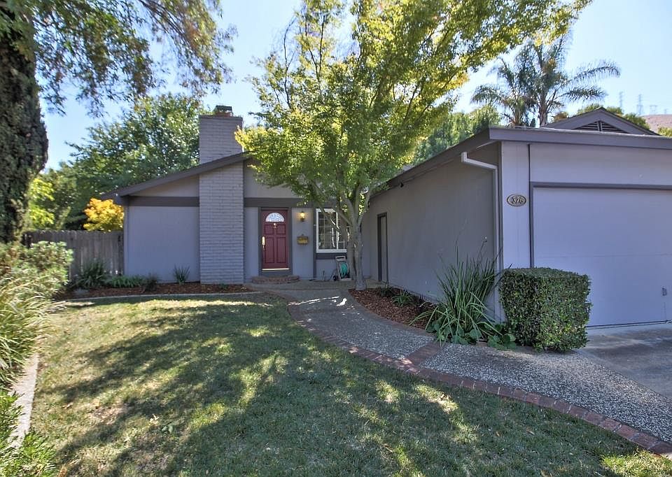 1st image of 326 Endmoor Ct