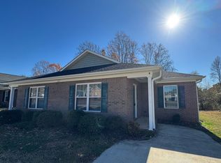 1111B Cason St, Belmont, NC 28012