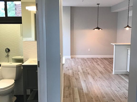 4th image of 45 Clifton Place # Fl 3rd