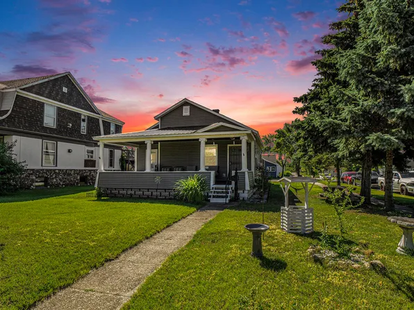 543 W Webster Ave, Muskegon, MI 49440