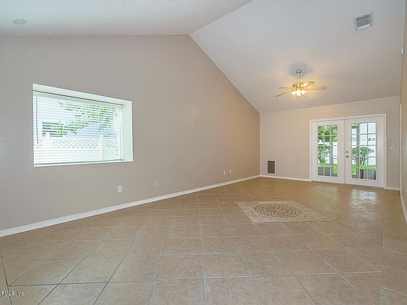 5th image of 168 Del Prado Dr