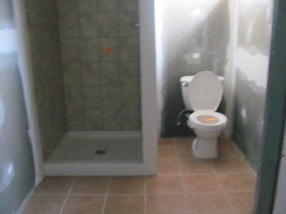 5th image of 218 Tinley Dr