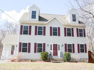 516 West St, Reading, MA 01867