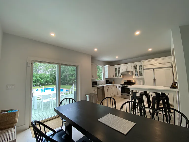 133 Middle Hwy — Photo 19
