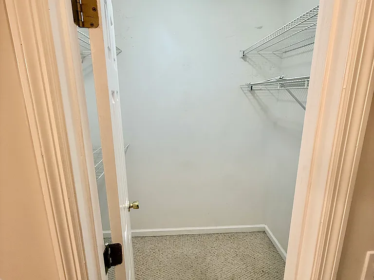 5 Twin Oaks Cir — Photo 11