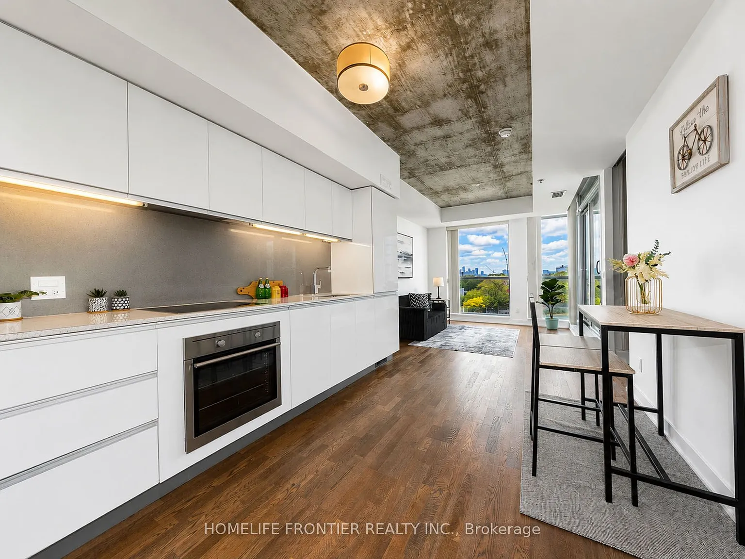 2 bed, $3,000 — Photo 4