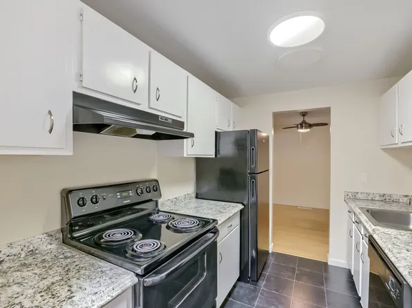 9907 NE 124th St, Kirkland, WA