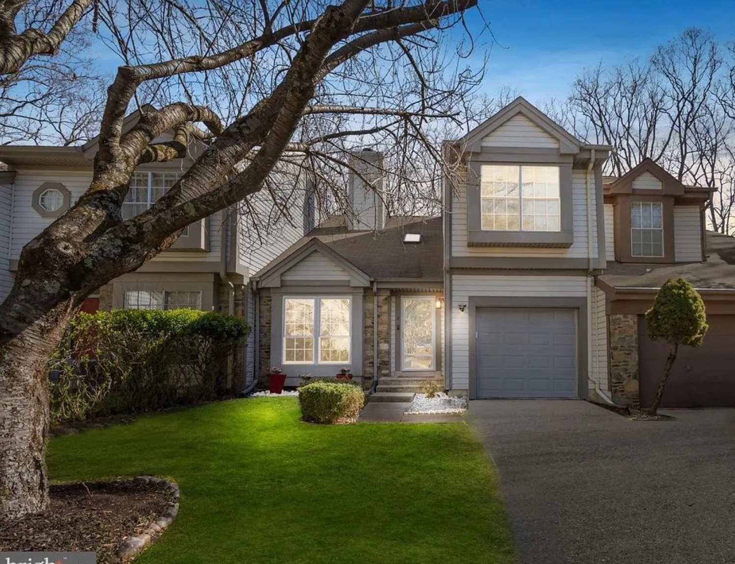 3 Tivoli Lake Ct — Photo 1