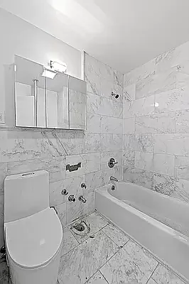 Rented by Compass | media 9