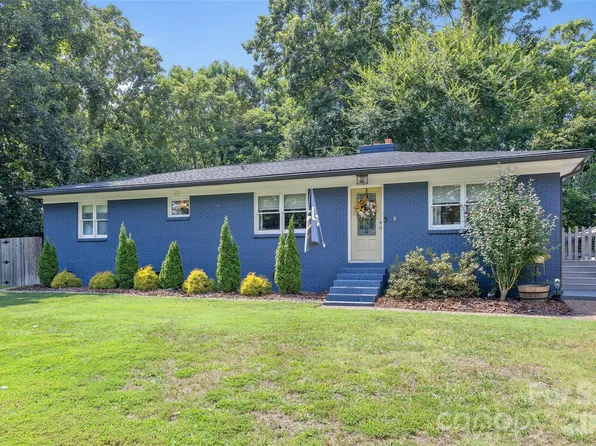 6537 Mount Holly Huntersville Rd, Charlotte, NC 28216