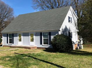 204 S Saint Johns St #B, Burlington, NC 27217