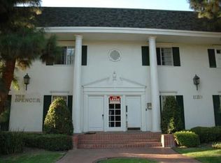 1129 W 27th St APT 9, Los Angeles, CA 90007