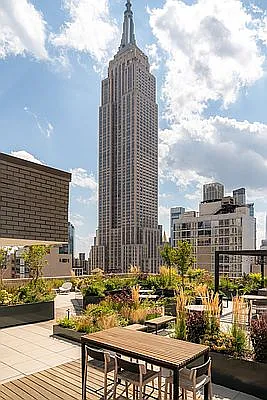 Rented by Living New York | media 12