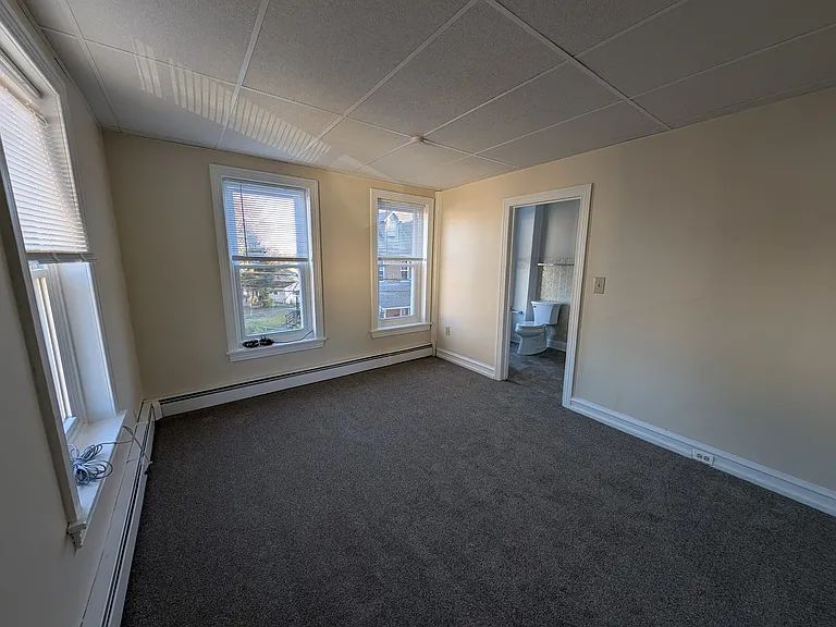 727 Glasgow St — Photo 17
