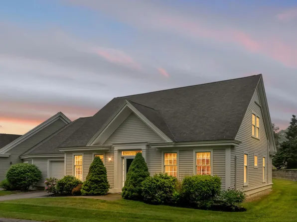 86 Farragut Way #86, Kennebunk, ME 04043