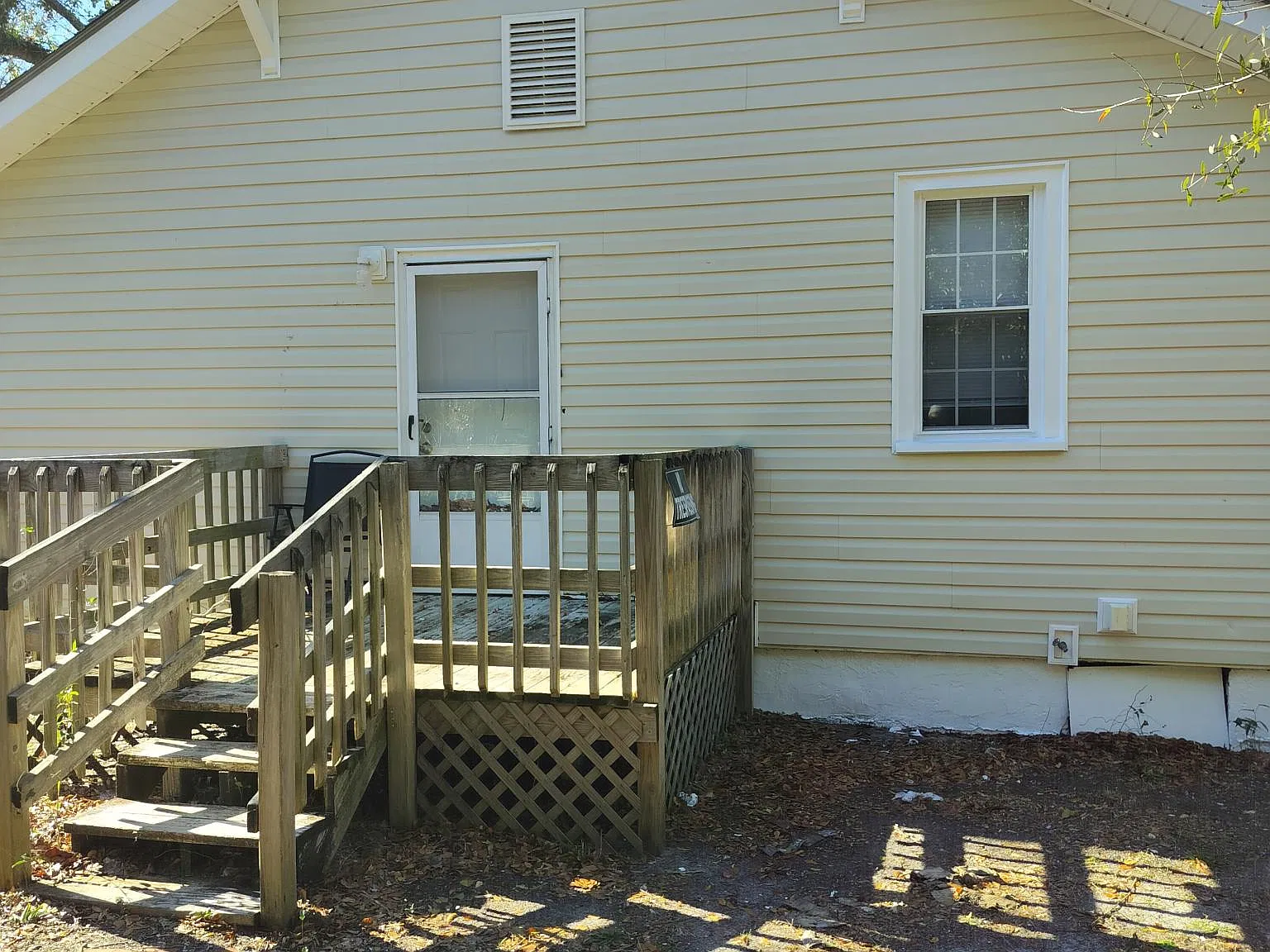 2 bed, 1064 sqft, $1,600 — Photo 3