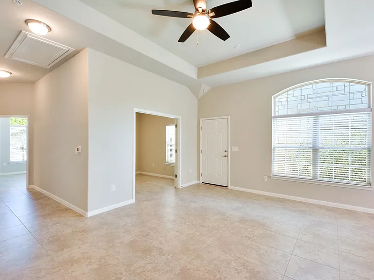121 Thelonious Dr — Photo 4