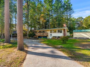 9 Green St, Springvale, ME 04083