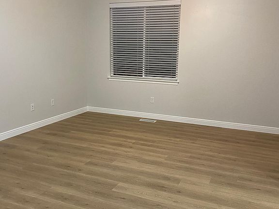 4th image of 3195 W Wild Flower Ln