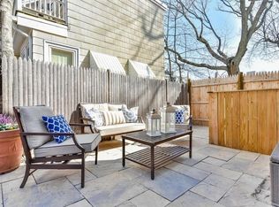 598 E 7th St #1, South Boston, MA 02127