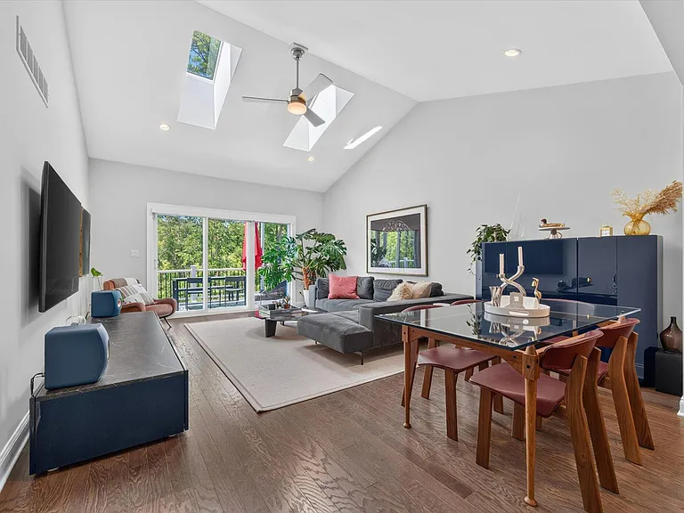 3062 N Spurway Dr — Photo 10