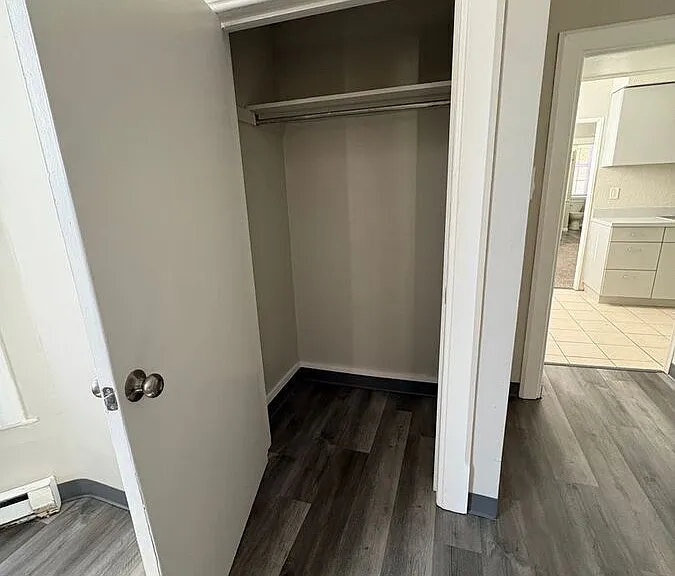 229 N Sandusky St #4 — Photo 5