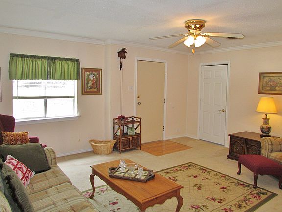 3rd image of 450 County Road 4545