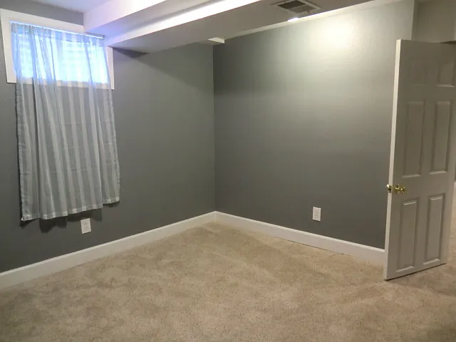 3 bed, 2193 sqft, $2,500 — Photo 2