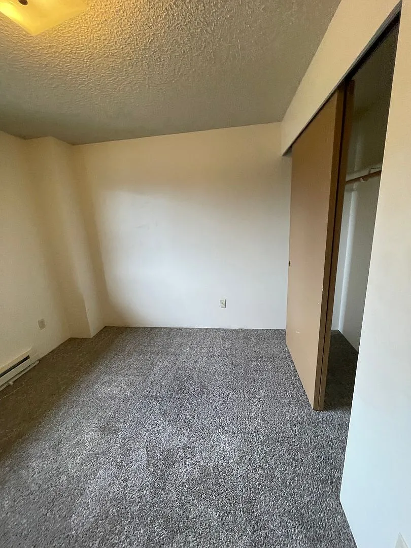 Park Place Condos (410 NE Izett St) — Photo 4