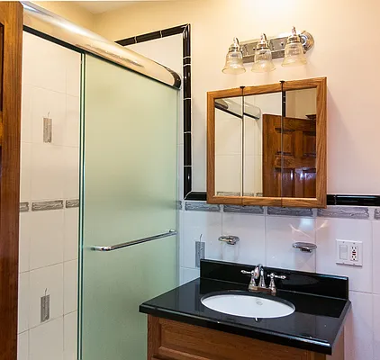 Rented by Washington Realty Corp. | media 15