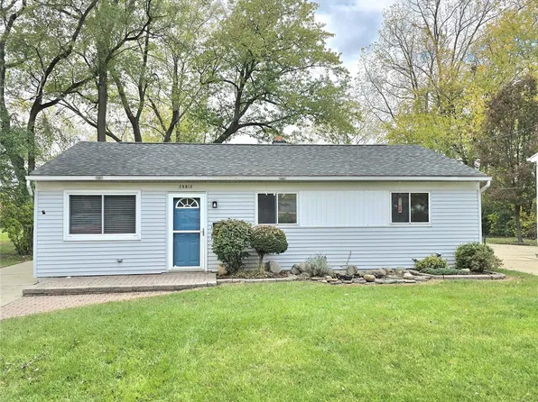 25815 Firwood Ave, Warren, MI 48089