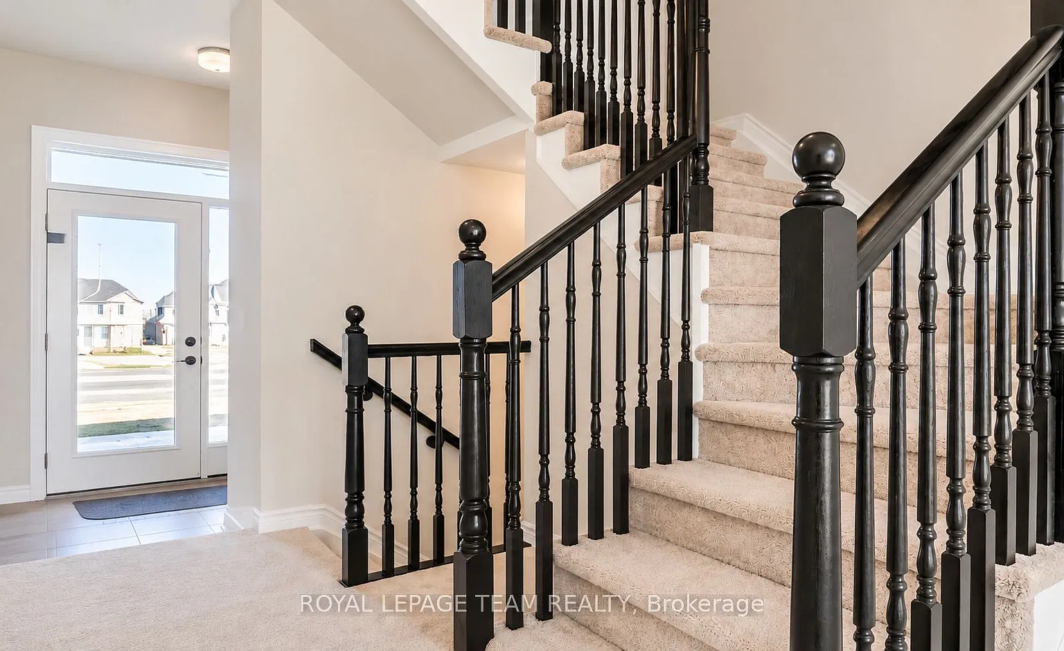 3 bed, $2,600 — Photo 3