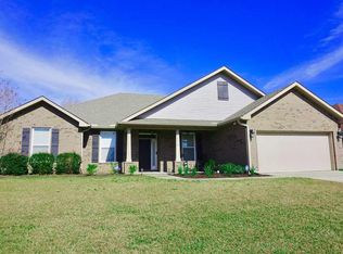 6370 Cattle Dr, Pensacola, FL 32526