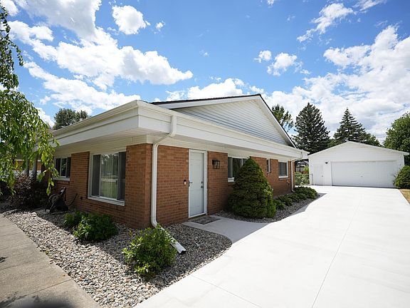 2nd image of 607 Frost Dr