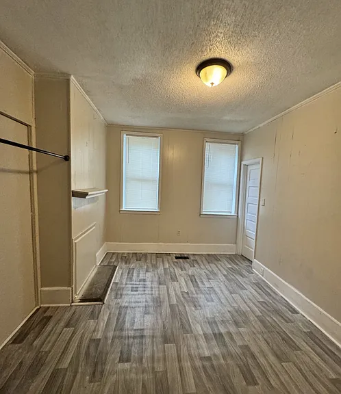 216 W Magnolia St — Photo 15