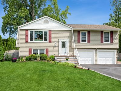 9 Phyllis Court, Kings Park, NY, 11754