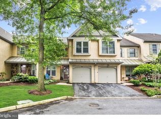 1802 Newmarket Ct, West Chester, PA 19382