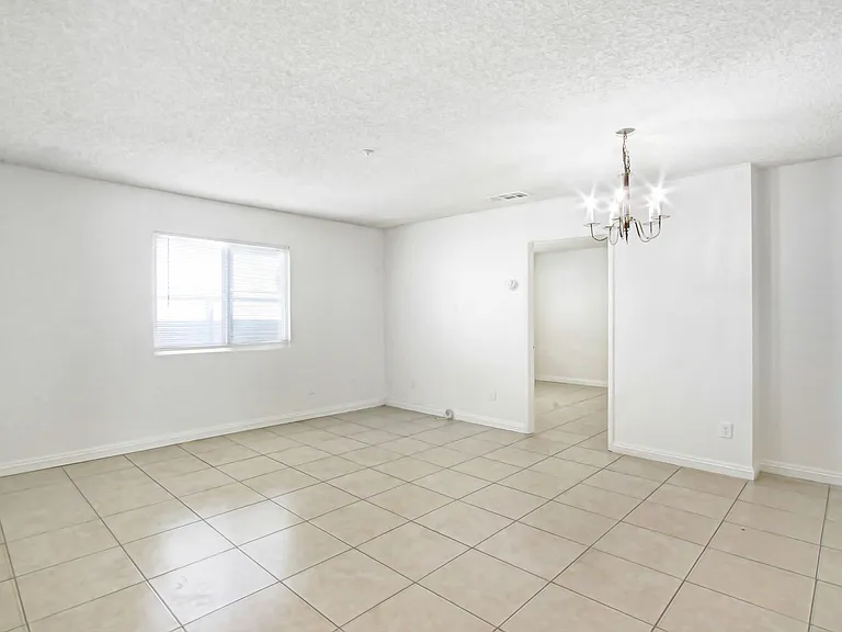 8244 Beech Avenue — Photo 13