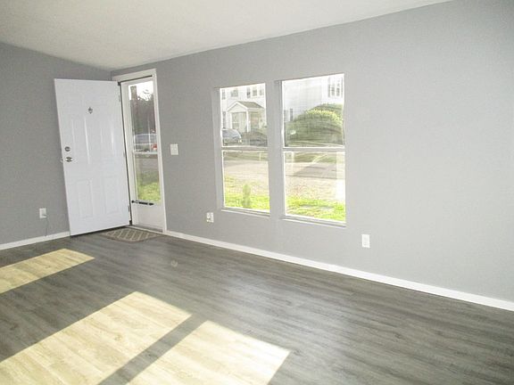 2nd image of 49 N Anderson Ave